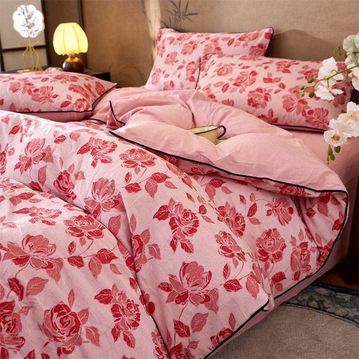 91家纺网 家纺一手货源 找家纺 兰紫橙家纺 2025新款全棉纯棉嵌边色织提花四件套 玫瑰之约-大红