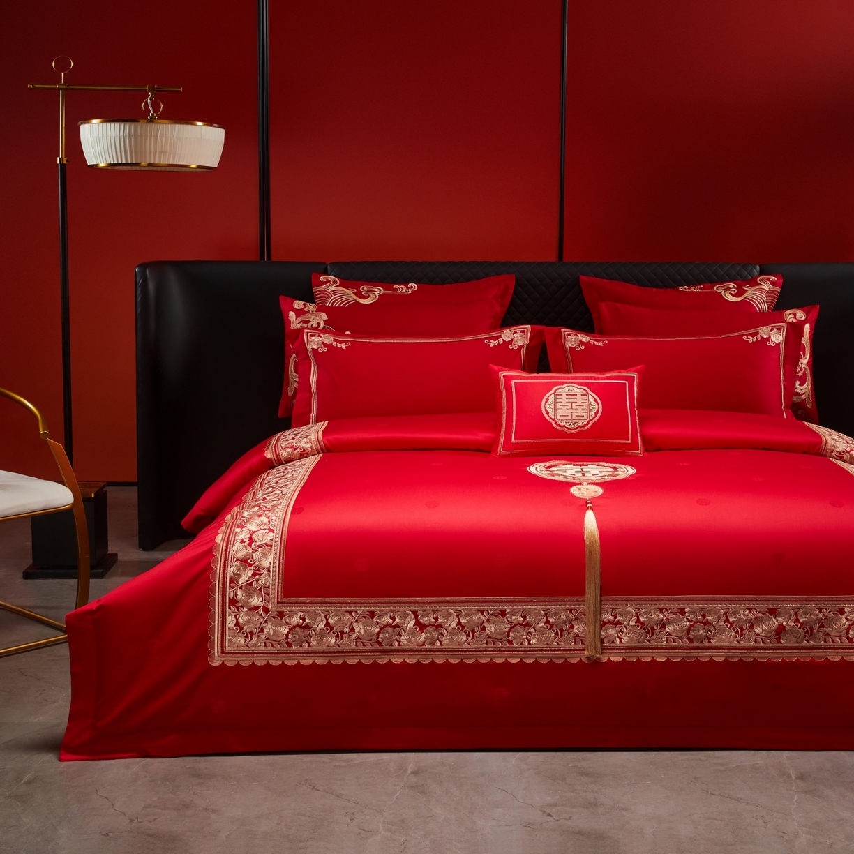 91家纺网 家纺一手货源 找家纺 宏羽纺家纺 2025新款高支高密纯棉婚庆系列四件套 玫瑰花海-金色