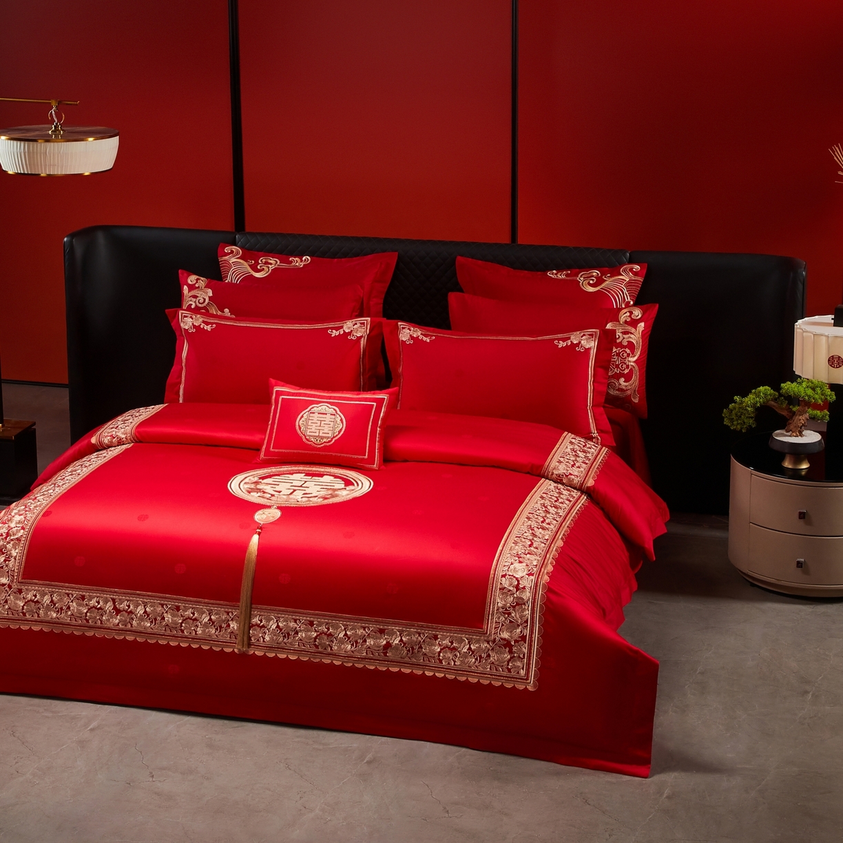 91家纺网 家纺一手货源 找家纺 宏羽纺家纺 2025新款高支高密纯棉婚庆系列四件套 玫瑰花海-金色