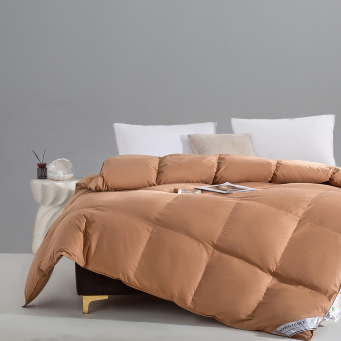 91家纺网 家纺一手货源 找家纺 明羽羽绒 2025新款全棉防羽布平面款羽绒被可定制鹅绒被鸭绒被被子被芯 平面款-深咖