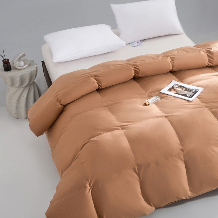 91家纺网 家纺一手货源 找家纺 明羽羽绒 2025新款全棉防羽布平面款羽绒被可定制鹅绒被鸭绒被被子被芯 平面款-深咖