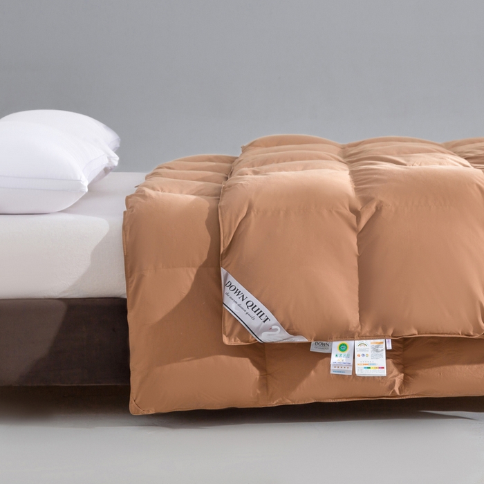 91家纺网 家纺一手货源 找家纺 明羽羽绒 2025新款全棉防羽布平面款羽绒被可定制鹅绒被鸭绒被被子被芯 平面款-深咖