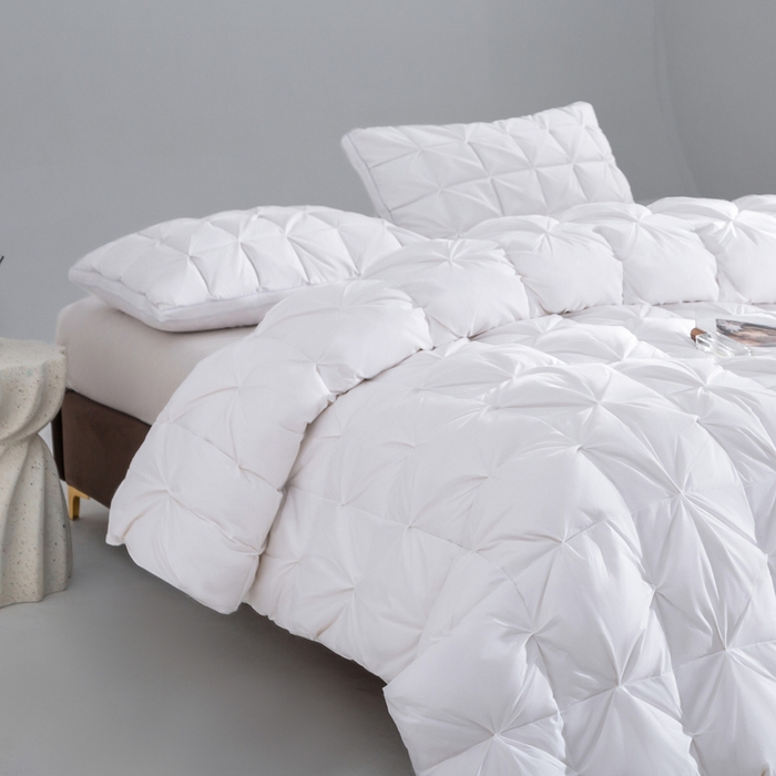 91家纺网 家纺一手货源 找家纺 （总）明羽羽绒 2025新款全棉防羽布纽花款羽绒被可定制鹅绒被鸭绒被被子被芯