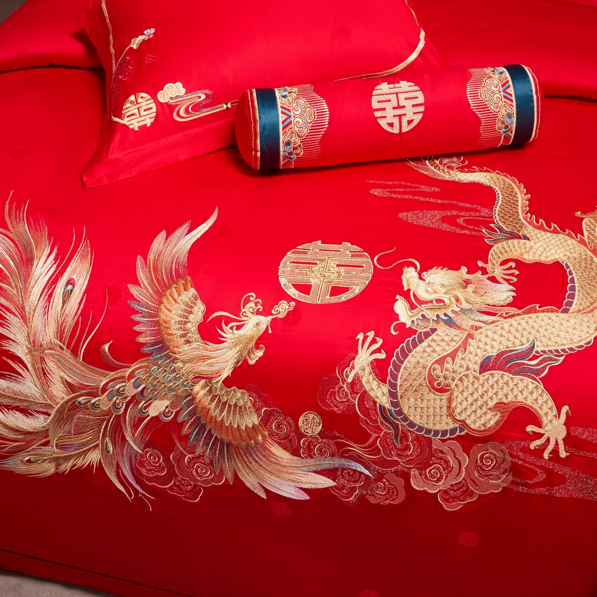 91家纺网 家纺一手货源 找家纺 宏羽纺家纺 2025新款高支高密纯棉婚庆系列四件套 新龙凤爱恋