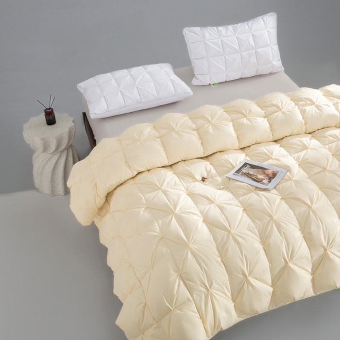 91家纺网 家纺一手货源 找家纺 明羽羽绒 2025新款全棉防羽布纽花款羽绒被可定制鹅绒被鸭绒被被子被芯 纽花款-奶油黄