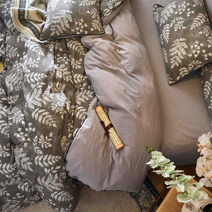 91家纺网 家纺一手货源 找家纺 兰紫橙家纺 2025新款全棉纯棉嵌边色织提花四件套 浅叶-咖啡