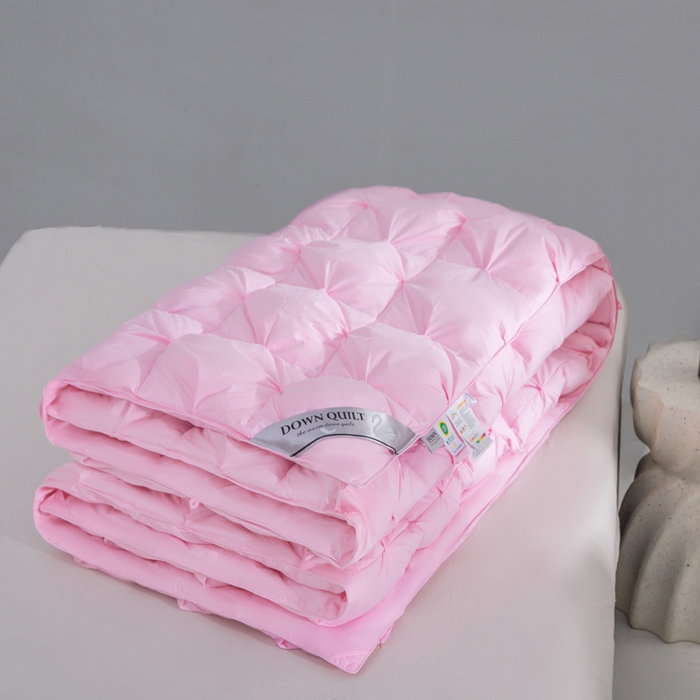 91家纺网 家纺一手货源 找家纺 明羽羽绒 2025新款全棉防羽布纽花款羽绒被可定制鹅绒被鸭绒被被子被芯 纽花款-少女粉