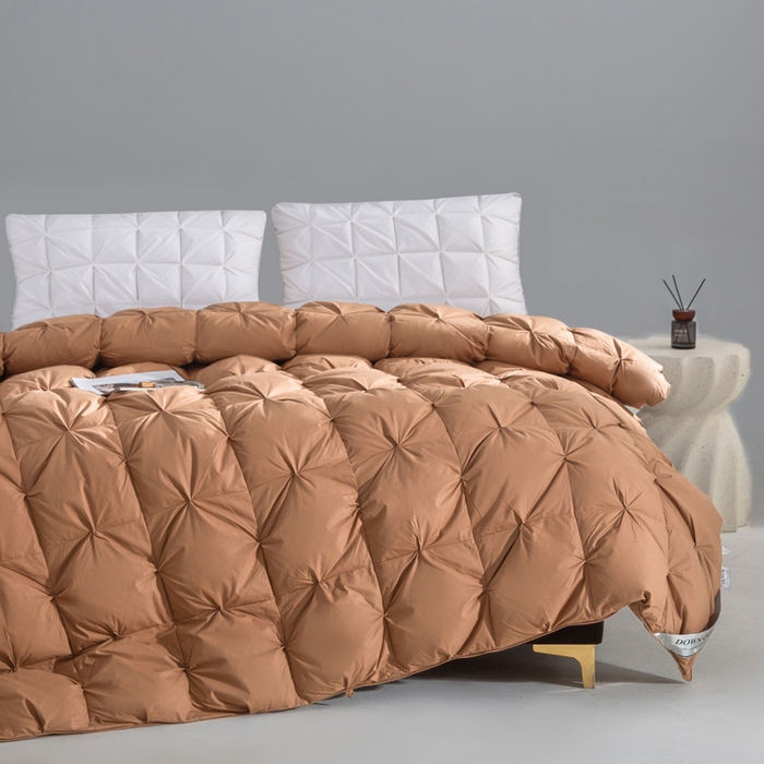 91家纺网 家纺一手货源 找家纺 明羽羽绒 2025新款全棉防羽布纽花款羽绒被可定制鹅绒被鸭绒被被子被芯 纽花款-深咖