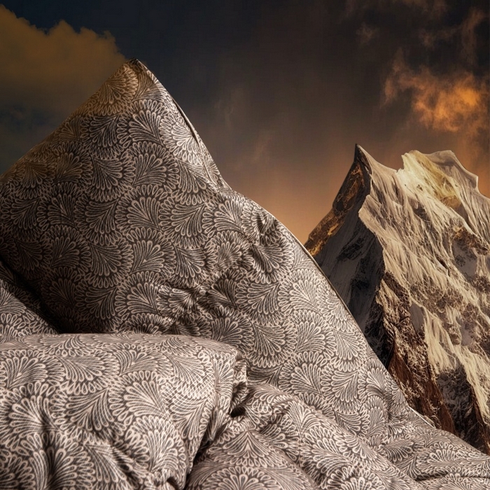 91家纺网 家纺一手货源 找家纺 织梦人羽绒工厂店2025新款羽绒被壳 凤翎-黑金