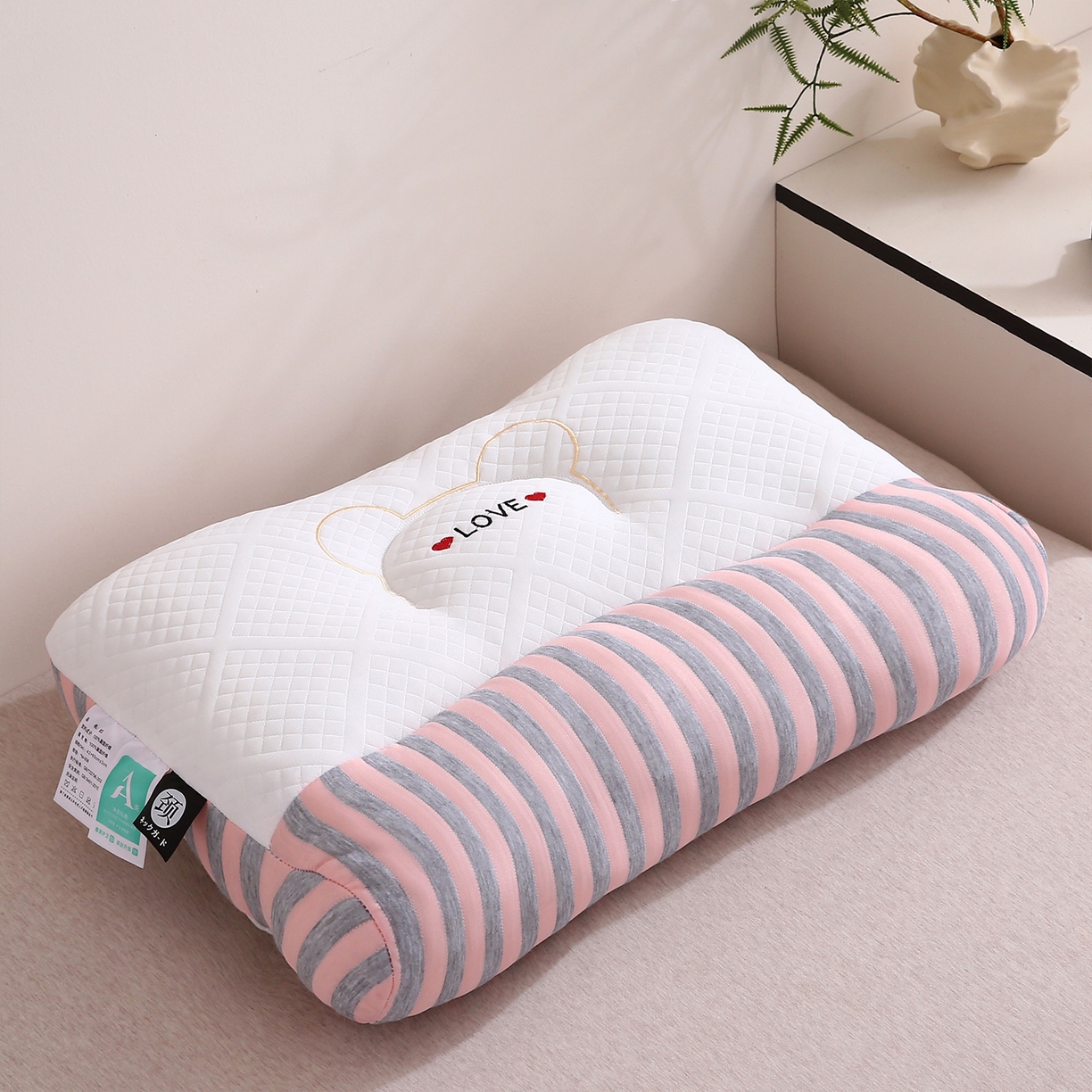 91家纺网 家纺一手货源 找家纺 （总）梦叶草 2025新款SPA护颈椎枕助睡眠情侣反牵引侧睡枕头枕芯