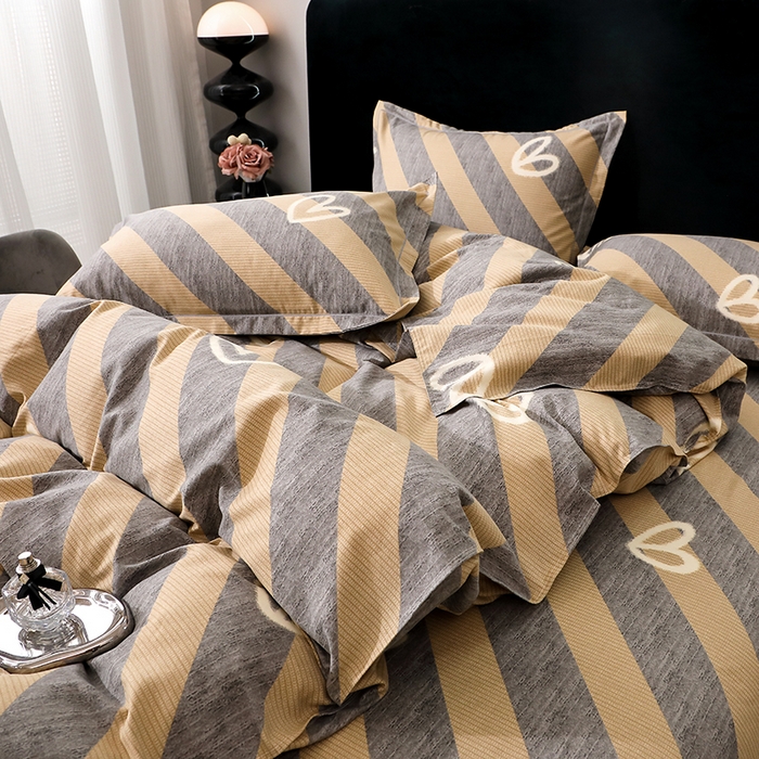 91家纺网 家纺一手货源 找家纺 馨雅家纺 2025新款全棉纯棉磨毛系列四件套 一心一意-灰