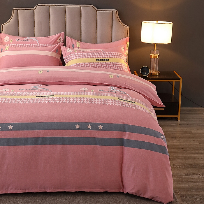 91家纺网 家纺一手货源 找家纺 馨雅家纺 2025新款全棉纯棉磨毛系列四件套 伊拉小镇-粉