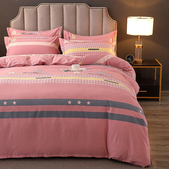 91家纺网 家纺一手货源 找家纺 馨雅家纺 2025新款全棉纯棉磨毛系列四件套 伊拉小镇-粉