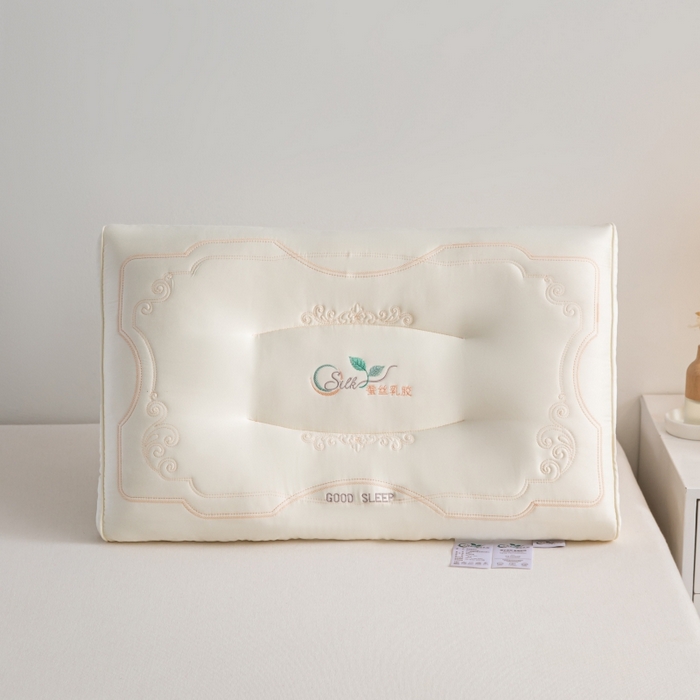 91家纺网 家纺一手货源 找家纺 鼎晟纺 2025新款蚕丝款乳胶成人枕头学生枕芯枕头枕芯 蚕丝款乳胶枕-米白色