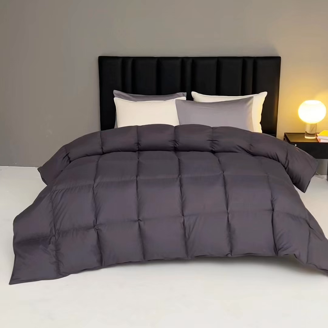 91家纺网 家纺一手货源 找家纺 圣梦莱羽绒家纺 2025款新品跨境出海外贸专供羽绒被（订单）可定制填充重量（gsm） 深灰色