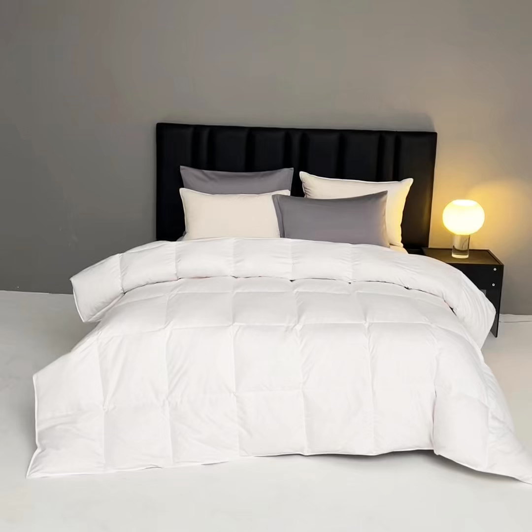 91家纺网 家纺一手货源 找家纺 圣梦莱羽绒家纺 2025款新品跨境出海外贸专供羽绒被（订单）可定制填充重量（gsm） 白色