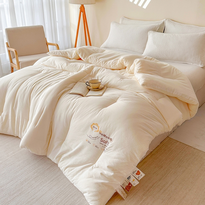 91家纺网 家纺一手货源 找家纺 （总）欧夏家纺 2025新款亲肤舒适皱皱棉小芙提花大豆被被子被芯