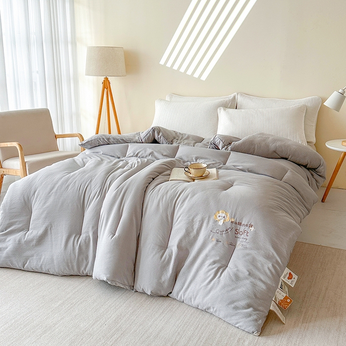 91家纺网 家纺一手货源 找家纺 欧夏家纺 2025新款亲肤舒适皱皱棉小芙提花大豆被被子被芯 雾银灰