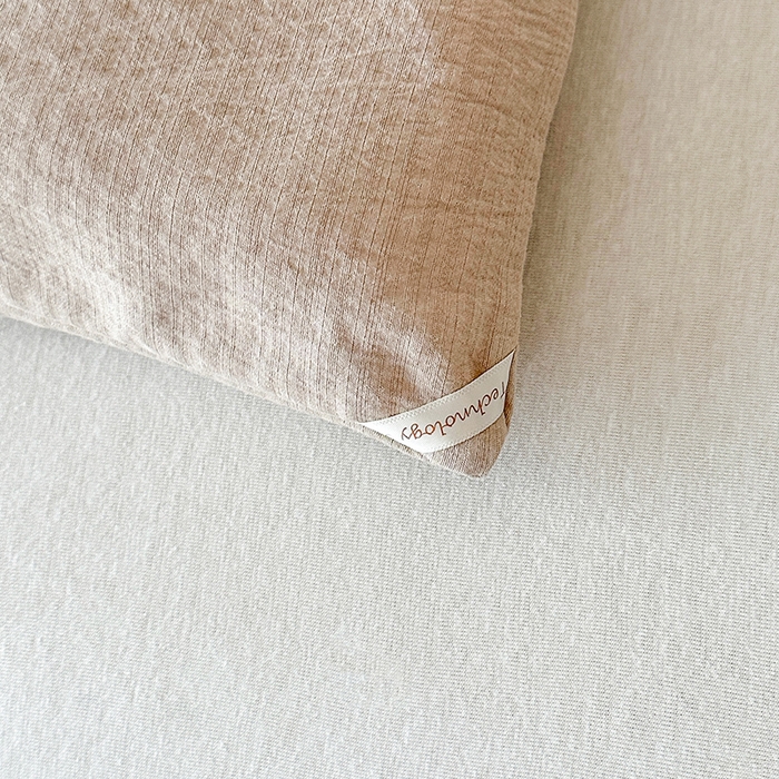 91家纺网 家纺一手货源 找家纺 欧夏家纺 2025新款亲肤舒适皱皱棉小芙提花大豆被被子被芯 香槟色