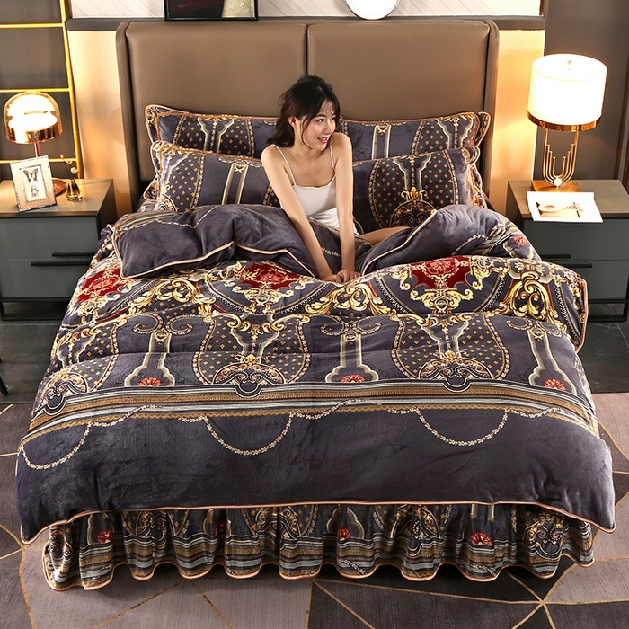 91家纺网 家纺一手货源 找家纺 首选家纺 2025新款加厚保暖牛奶绒金貂绒法莱绒床裙款四件套 皇家风范