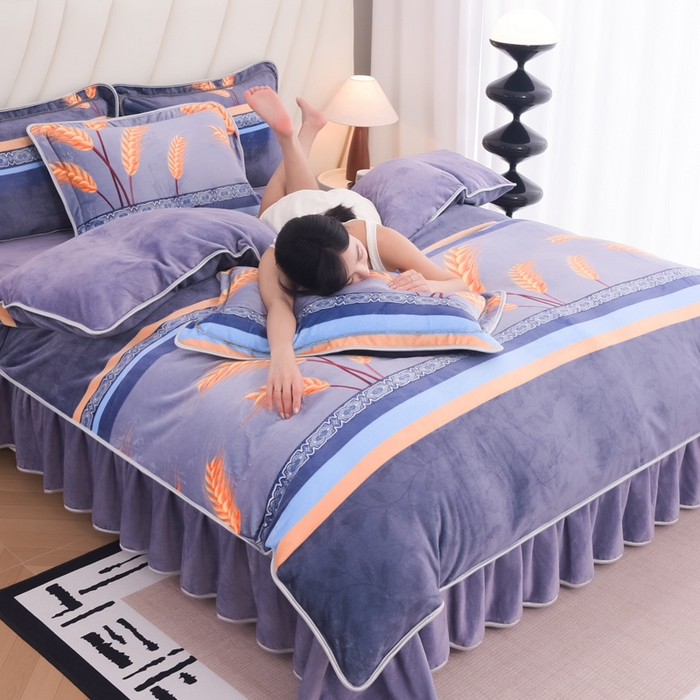 91家纺网 家纺一手货源 找家纺 首选家纺 2025新款加厚保暖牛奶绒金貂绒法莱绒床裙款四件套 麦穗