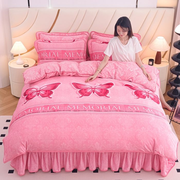 91家纺网 家纺一手货源 找家纺 首选家纺 2025新款加厚保暖牛奶绒金貂绒法莱绒床裙款四件套 翩翩起舞-粉