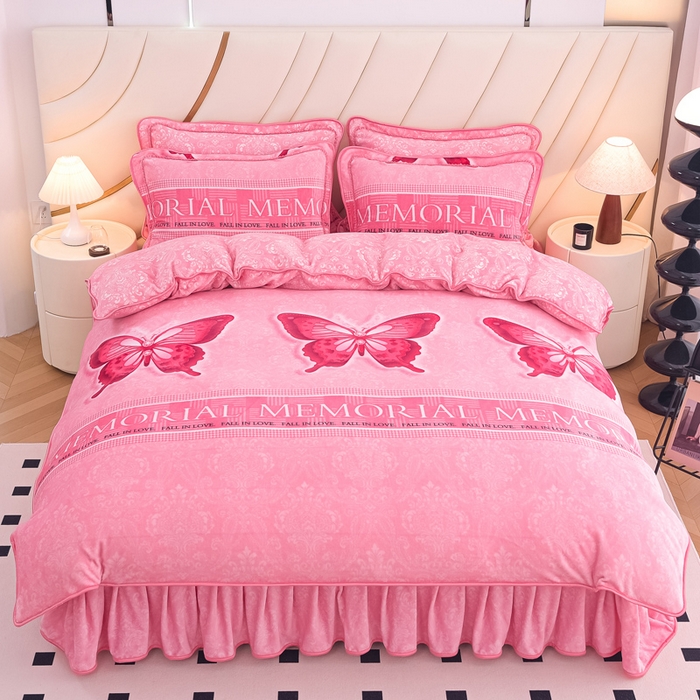 91家纺网 家纺一手货源 找家纺 首选家纺 2025新款加厚保暖牛奶绒金貂绒法莱绒床裙款四件套 翩翩起舞-粉