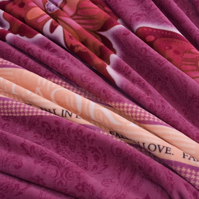 91家纺网 家纺一手货源 找家纺 首选家纺 2025新款加厚保暖牛奶绒金貂绒法莱绒床裙款四件套 翩翩起舞-紫