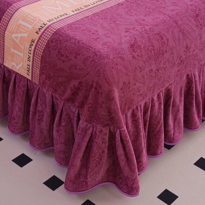 91家纺网 家纺一手货源 找家纺 首选家纺 2025新款加厚保暖牛奶绒金貂绒法莱绒床裙款四件套 翩翩起舞-紫