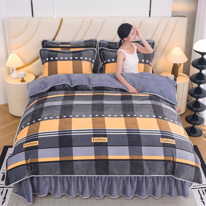 91家纺网 家纺一手货源 找家纺 首选家纺 2025新款加厚保暖牛奶绒金貂绒法莱绒床裙款四件套 绅士格