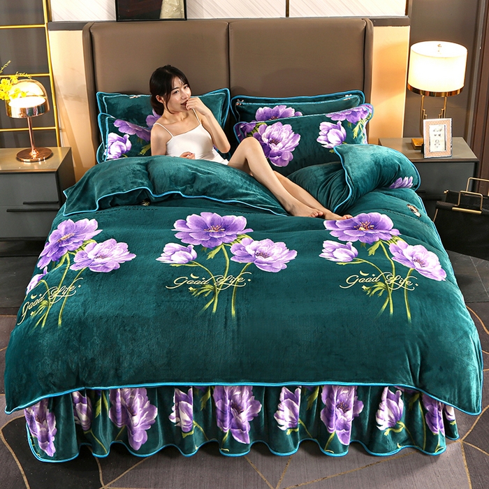 91家纺网 家纺一手货源 找家纺 首选家纺 2025新款加厚保暖牛奶绒金貂绒法莱绒床裙款四件套 水中花