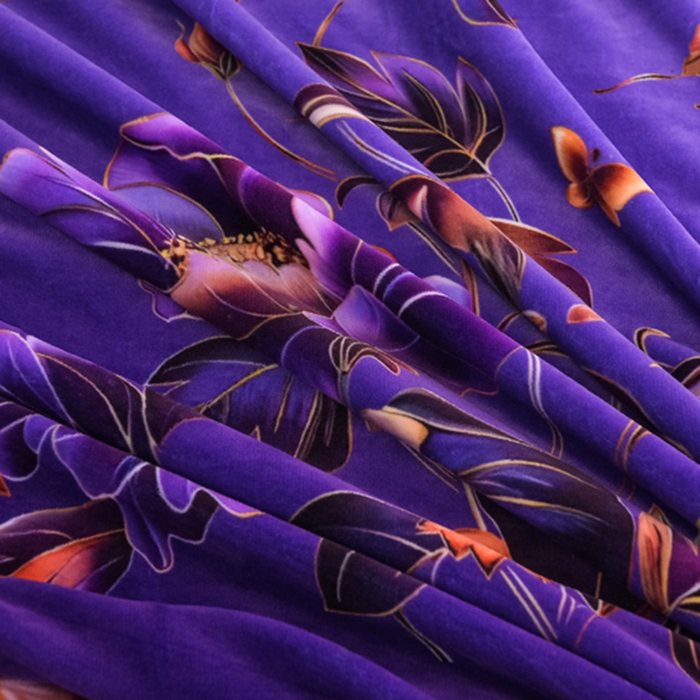 91家纺网 家纺一手货源 找家纺 首选家纺 2025新款加厚保暖牛奶绒金貂绒法莱绒床裙款四件套 紫色花海