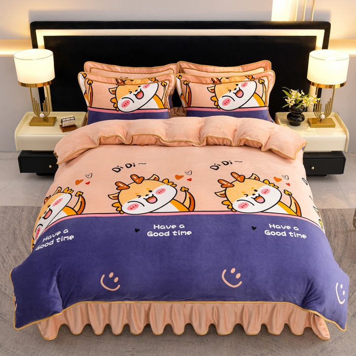 91家纺网 家纺一手货源 找家纺 慕婷家纺 2025新款牛奶绒印花四件套 迪迪龙