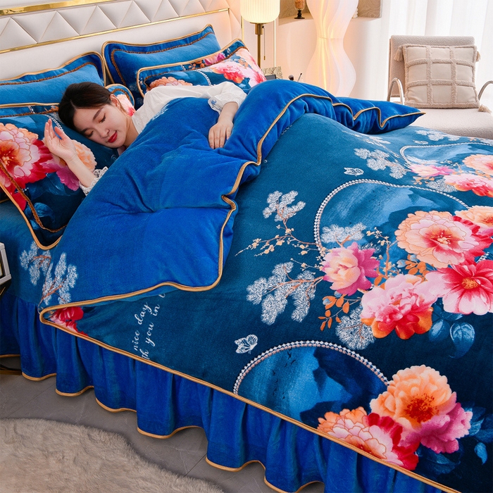 91家纺网 家纺一手货源 找家纺 慕婷家纺 2025新款牛奶绒印花四件套 镜花水月