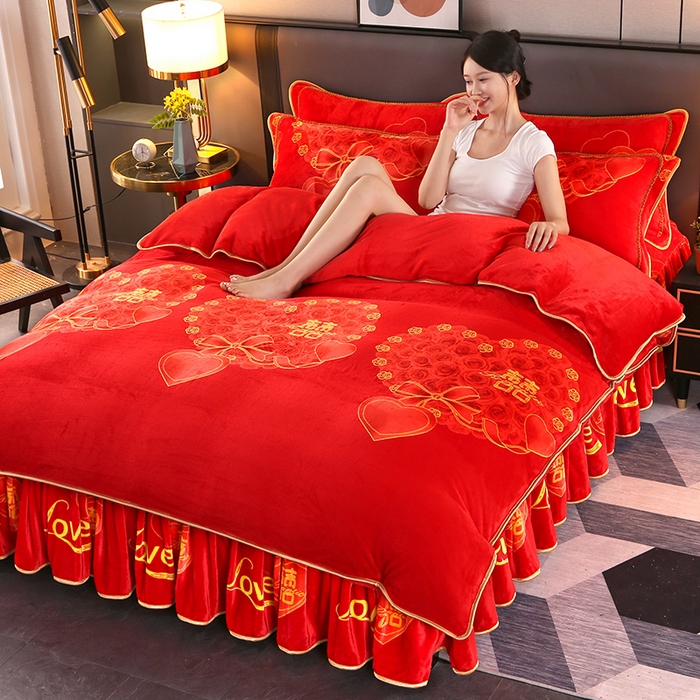 91家纺网 家纺一手货源 找家纺 望淮 2025新款230g印花金貂绒牛奶绒四件套 心心相印