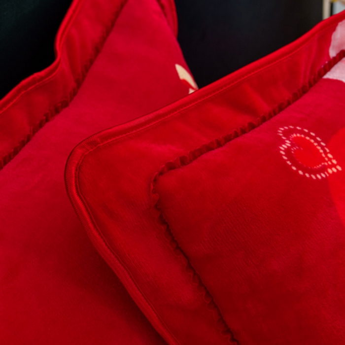 91家纺网 家纺一手货源 找家纺 慕婷家纺 2025新款牛奶绒印花四件套 钟爱一生