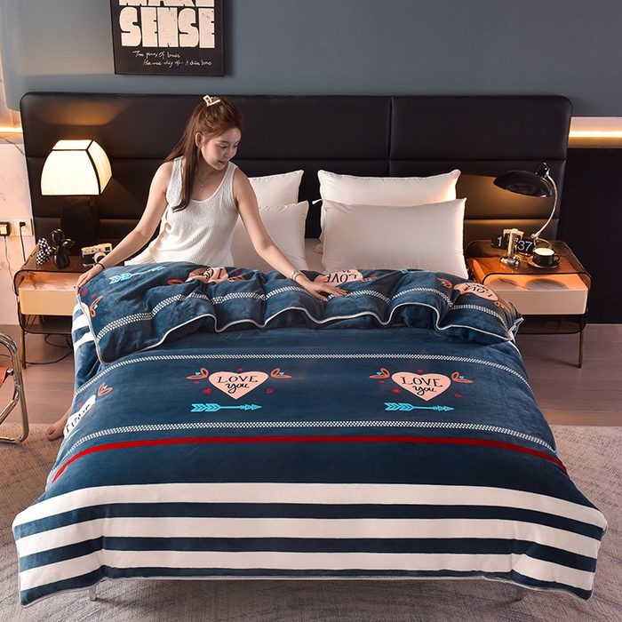 慕婷家纺 2025新款牛奶绒印花四件套 爱心箭