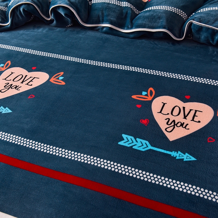 91家纺网 家纺一手货源 找家纺 慕婷家纺 2025新款牛奶绒印花四件套 爱心箭