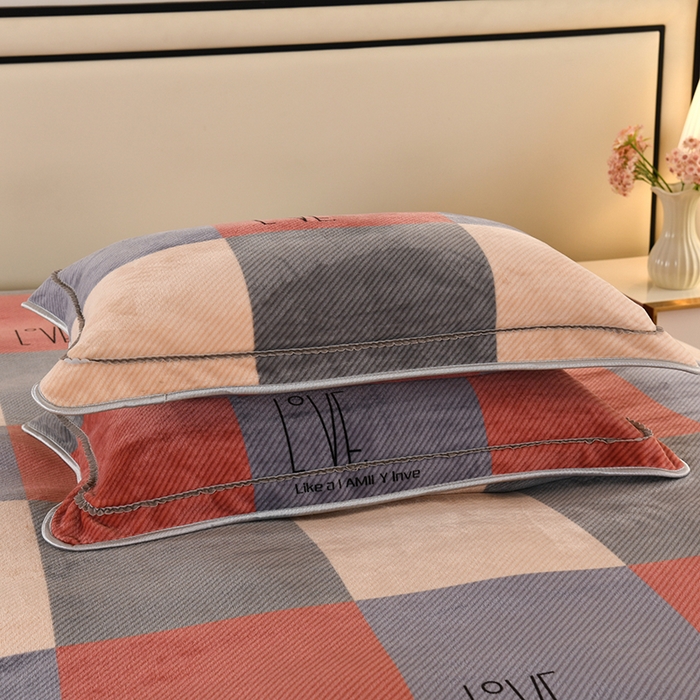 91家纺网 家纺一手货源 找家纺 望淮 2025新款230g印花金貂绒牛奶绒四件套 爱红