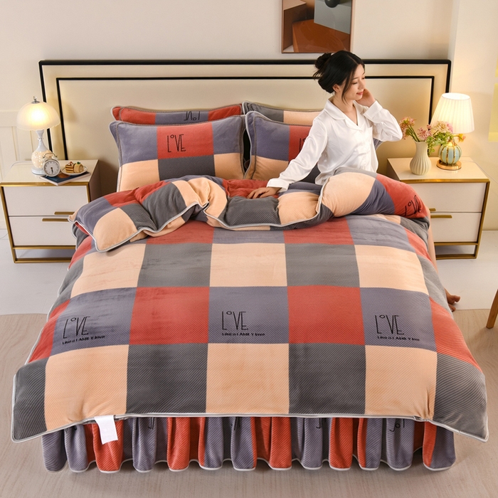 91家纺网 家纺一手货源 找家纺 望淮 2025新款230g印花金貂绒牛奶绒四件套 爱红