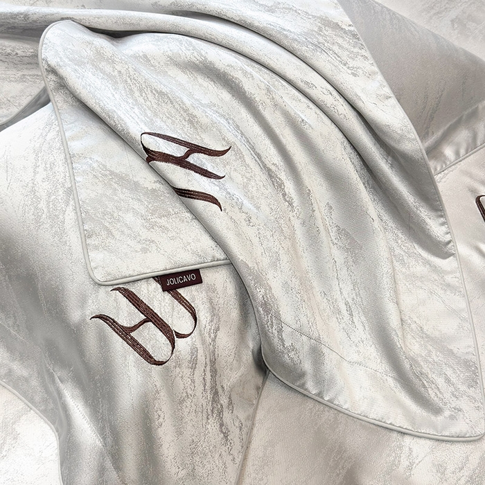 91家纺网 家纺一手货源 找家纺 （总） 轻奢风A类贡缎长绒棉提花四件套丝滑裸睡全工艺床单床笠轻奢风爆款天丝床上用品