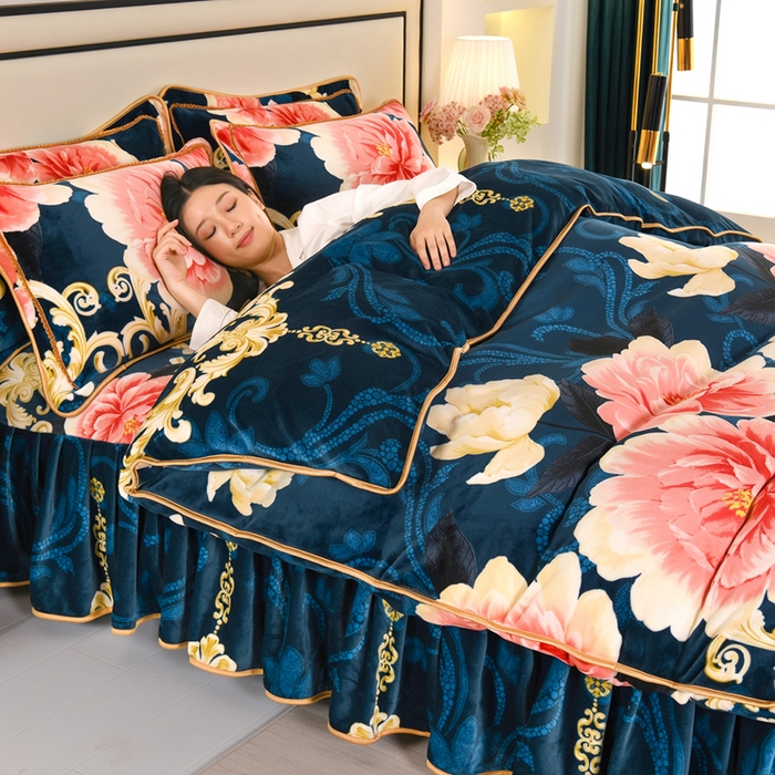 91家纺网 家纺一手货源 找家纺 望淮 2025新款230g印花金貂绒牛奶绒四件套 国色天香-蓝