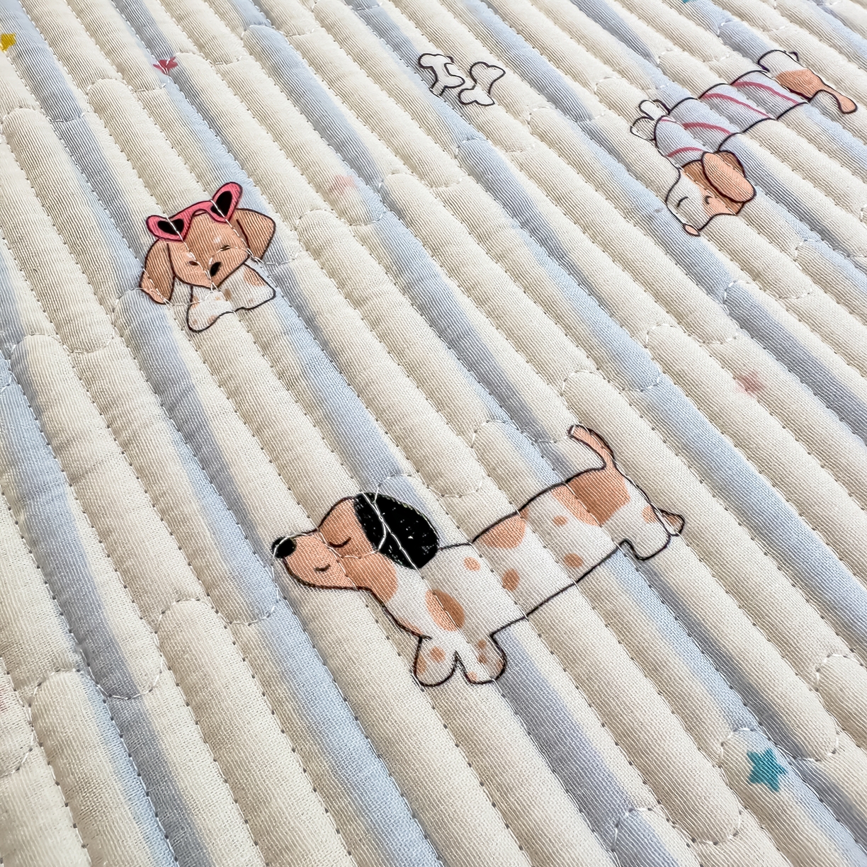 91家纺网 家纺一手货源 找家纺 恒尚居 2025新款全棉双层纱学生床垫纯棉床盖床褥垫软床垫床护垫-四季款-系列一 【机灵旺仔】纯棉-双层纱