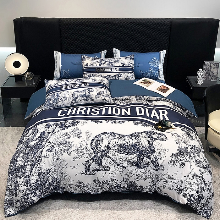 91家纺网 家纺一手货源 找家纺 （总）奥汀洛家纺 2025新款轻奢潮牌数码大版亲肤棉磨毛四件套