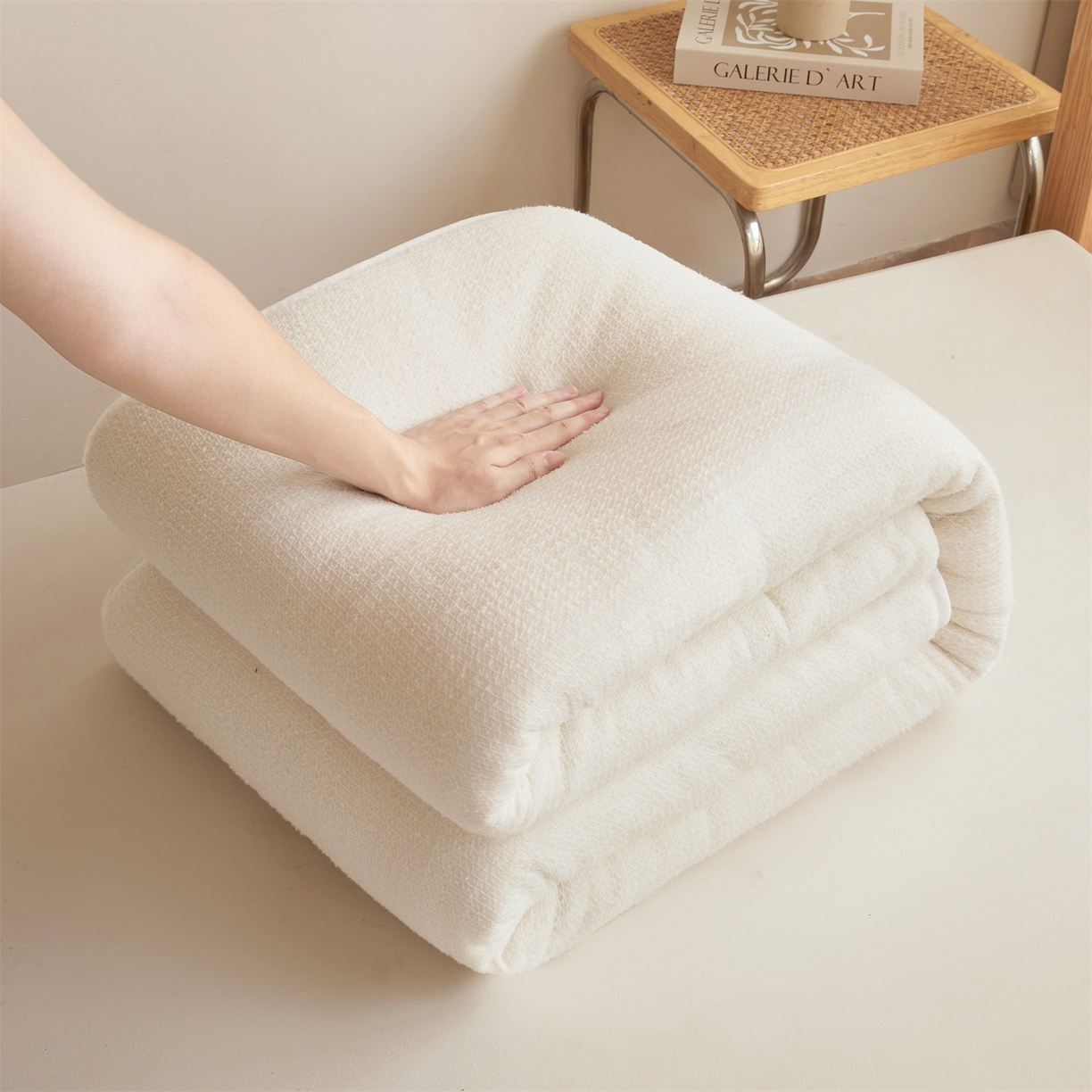 91家纺网 家纺一手货源 找家纺 （总）梵蒂莎 2025新款亲肤鱼鳞纹棉胎床褥床垫被子可盖可垫-学生