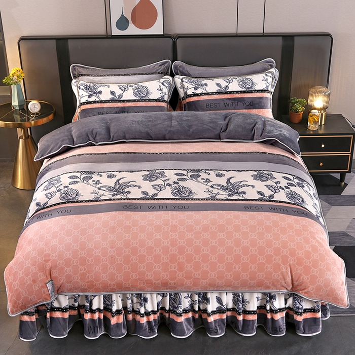 91家纺网 家纺一手货源 找家纺 望淮 2025新款230g印花金貂绒牛奶绒四件套 温情花语