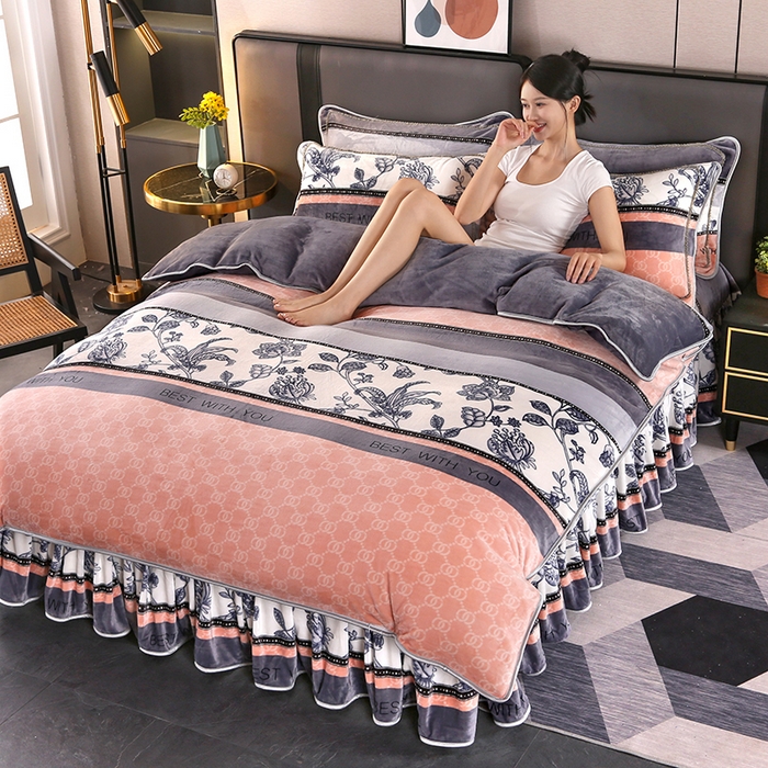 91家纺网 家纺一手货源 找家纺 望淮 2025新款230g印花金貂绒牛奶绒四件套 温情花语