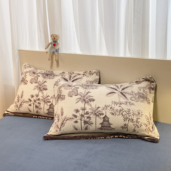 91家纺网 家纺一手货源 找家纺 新印象 2025新款牛奶绒印花四件套 似水流年-蓝