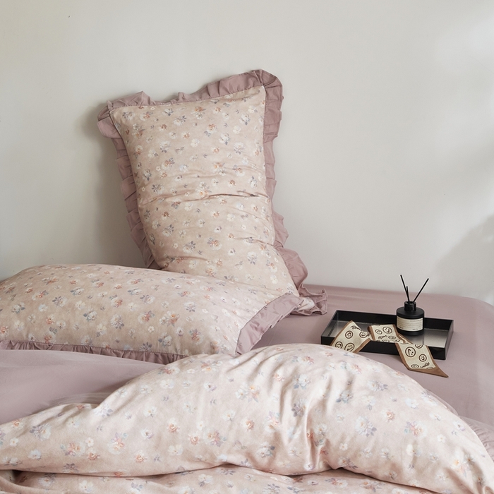 91家纺网 家纺一手货源 找家纺 金纱玉纺家纺 2025韩版数码印花加厚100%棉四件套 花语初晴-豆沙