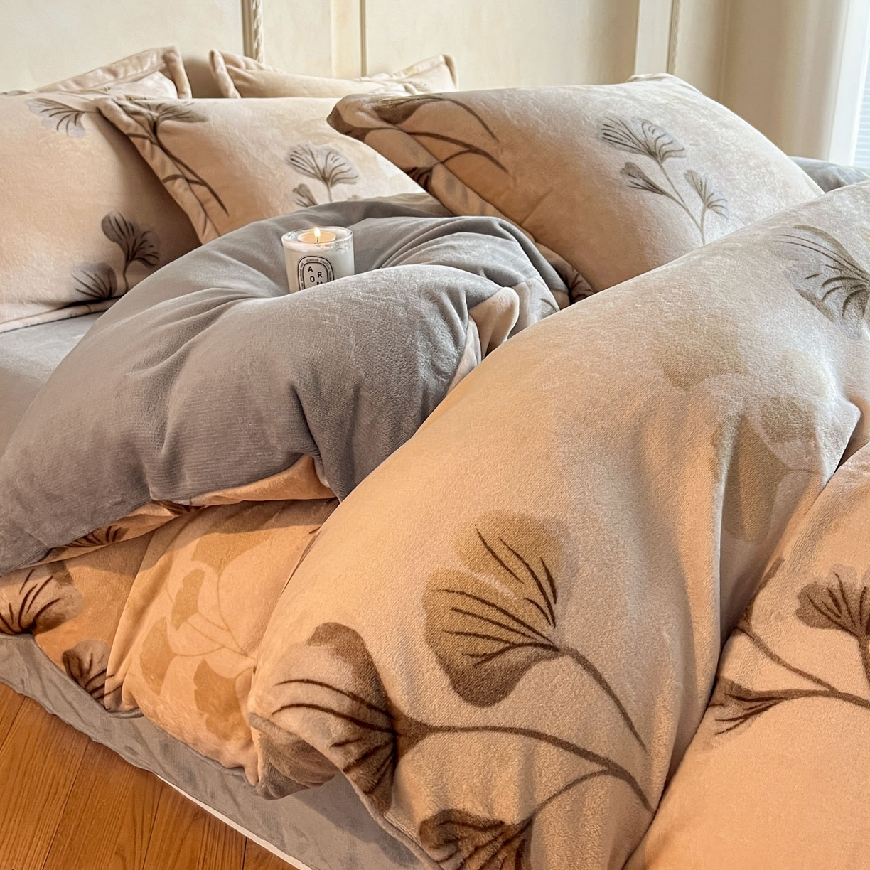 91家纺网 家纺一手货源 找家纺 （总）川悦生活 2025新款轻奢风高克重牛奶绒印花保暖四件套